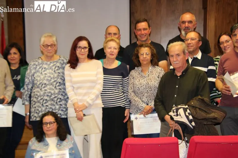 Foto 9 - Medallas a la vida: Premio al altruismo de los donantes de sangre en Alba de Tormes