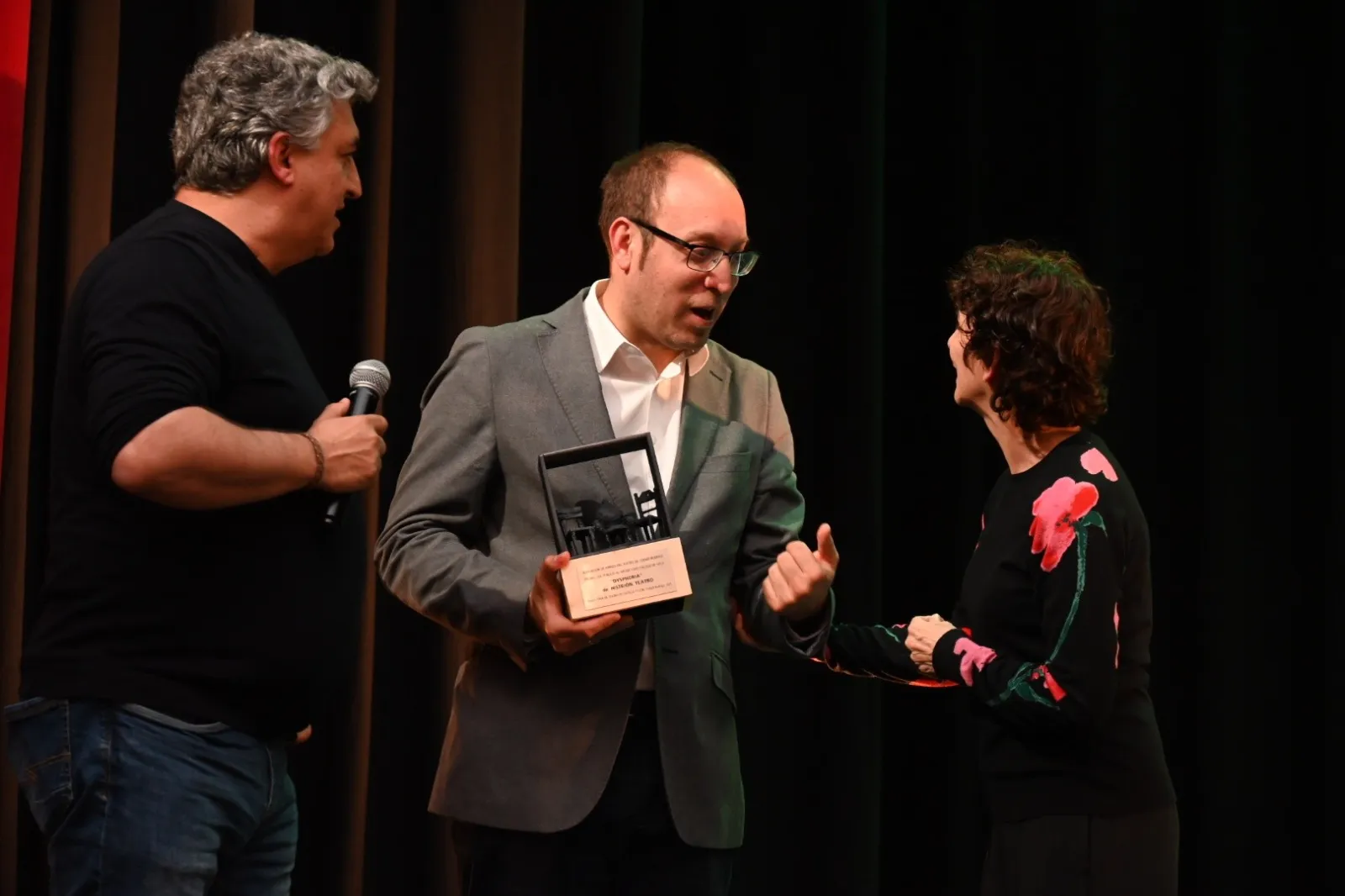 Foto 3 - 'Dysphoria' recibe el premio del p&uacute;blico en la Feria de Teatro
