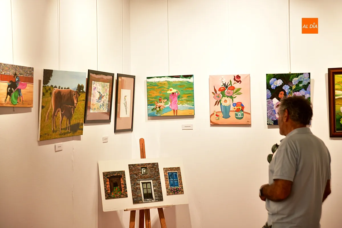 Inauguración de la exposición de pintura de alumnos del taller municipal