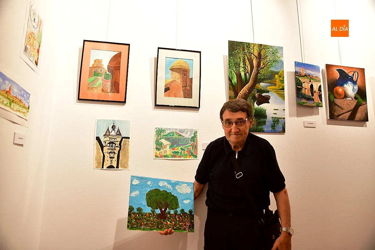 Inauguración de la exposición de pintura de alumnos del taller municipal