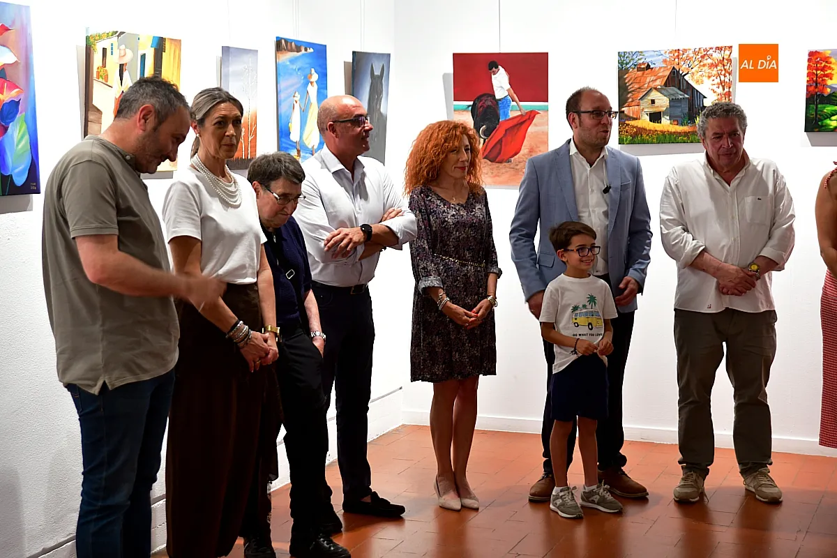Inauguración de la exposición de pintura de alumnos del taller municipal