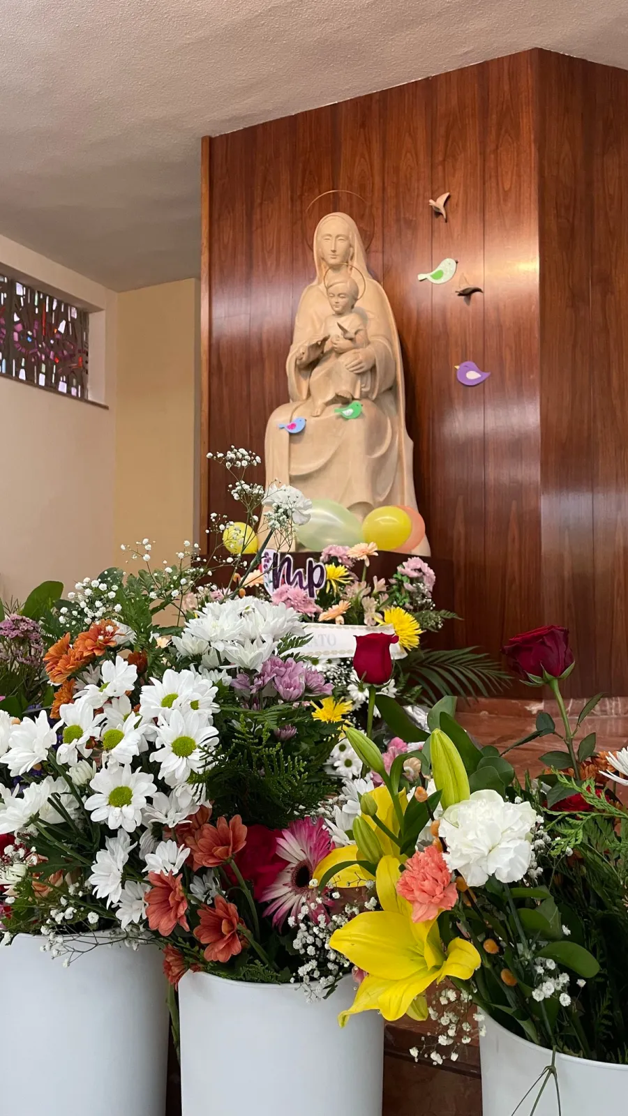 Jornadas festivas en el colegio Misioneras de la Providencia con graduación incluida