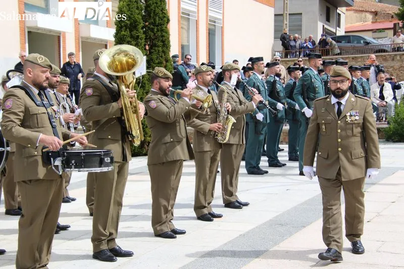 Foto 9 - La Guardia Civil conmemora su 182 aniversario en Galinduste con un homenaje a su labor en el medio rural