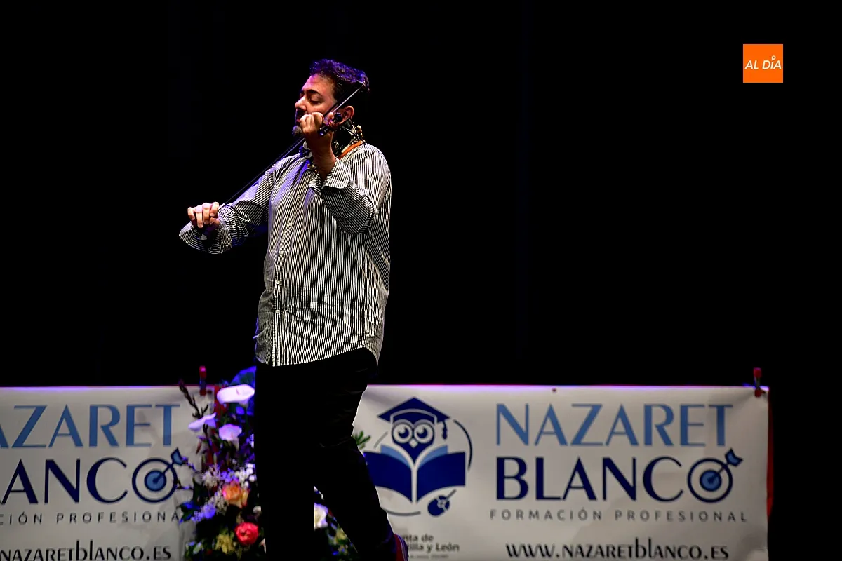 Foto 9 - El Centro F.P. Nazaret Blanco grad&uacute;a a su quinta promoci&oacute;n