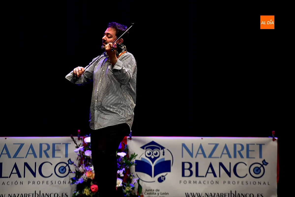Foto 10 - El Centro F.P. Nazaret Blanco grad&uacute;a a su quinta promoci&oacute;n