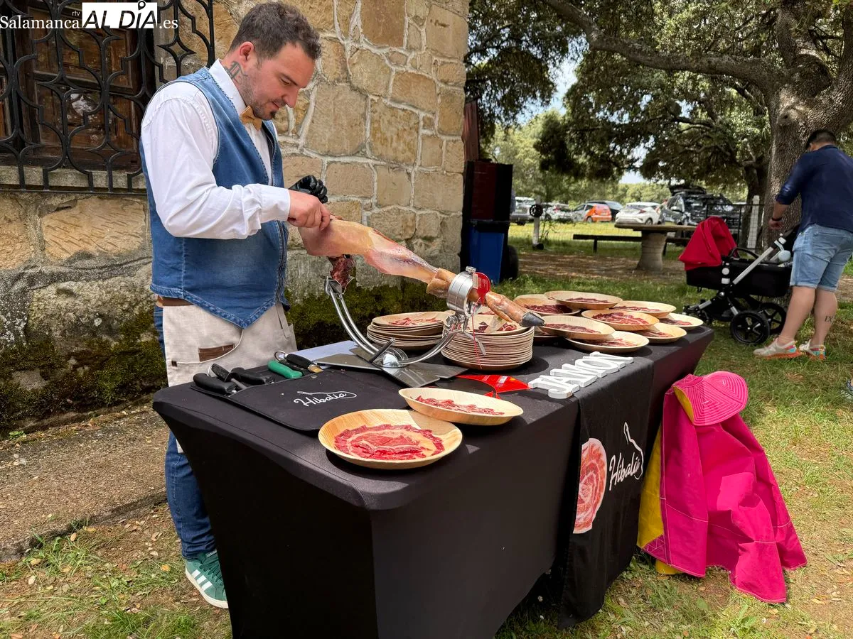 Diosleguarde comparte un tentadero con la afición de Guijuelo. Fotos: Toni Sánchez
