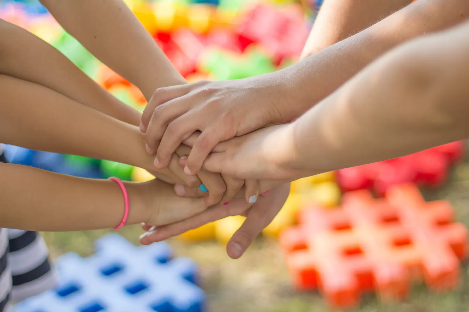 Plan Familias de la Junta: ayudas y servicios sociales