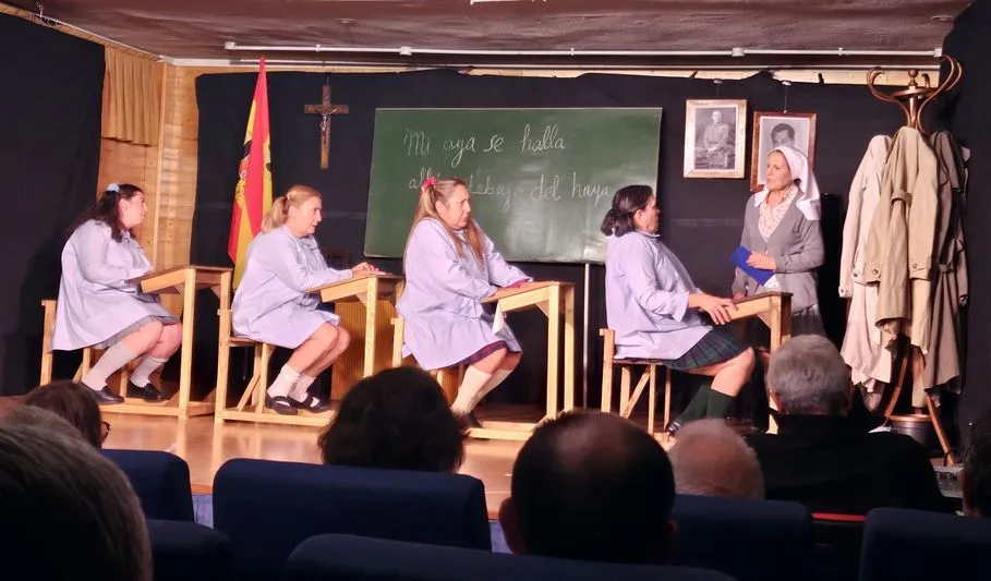 Convocatoria XXX Muestra de Teatro El Encinar 2026