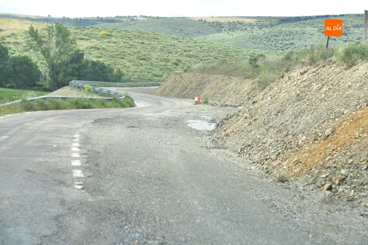 Obras carretera La Atalaya-Zamarra