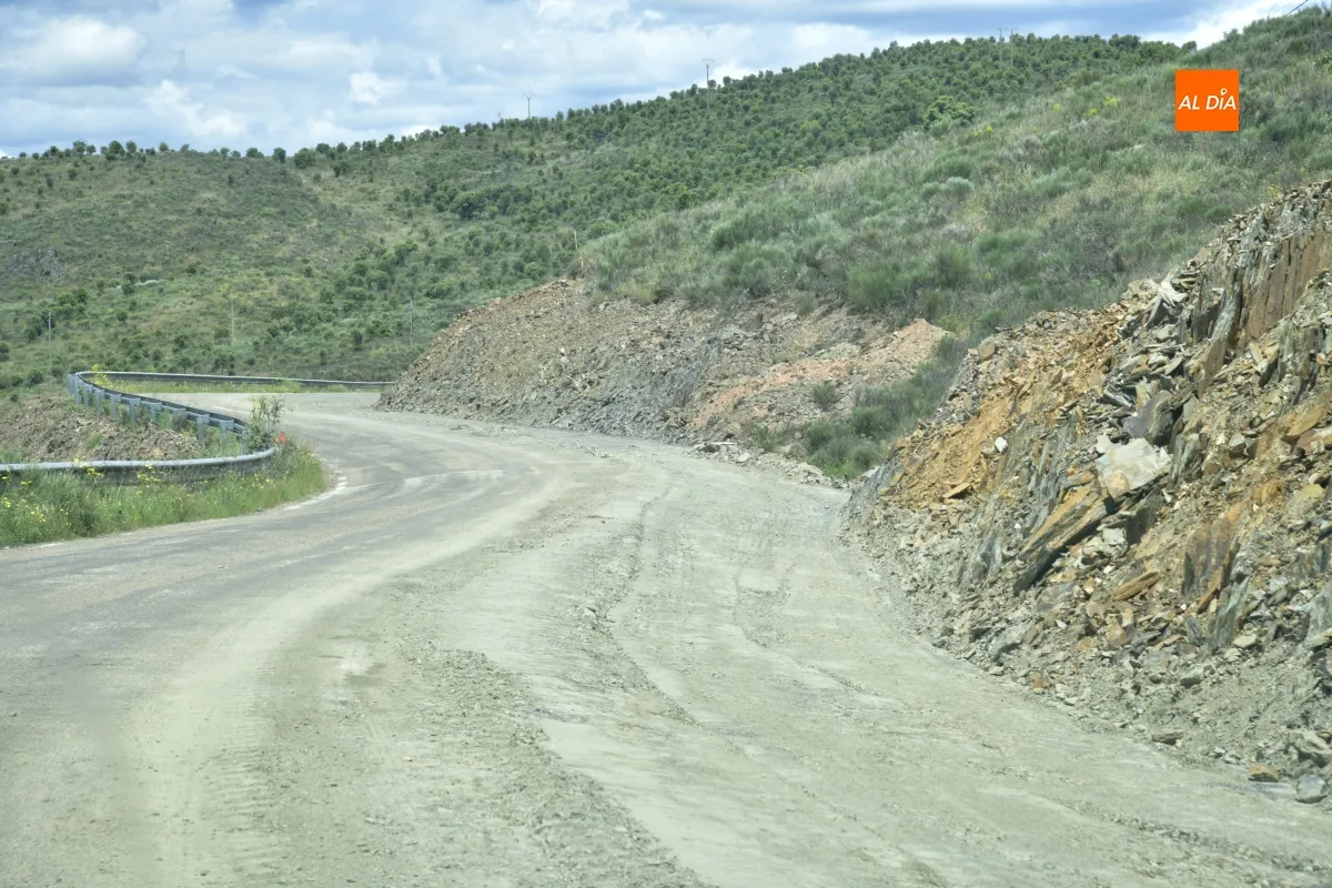 Obras carretera La Atalaya-Zamarra