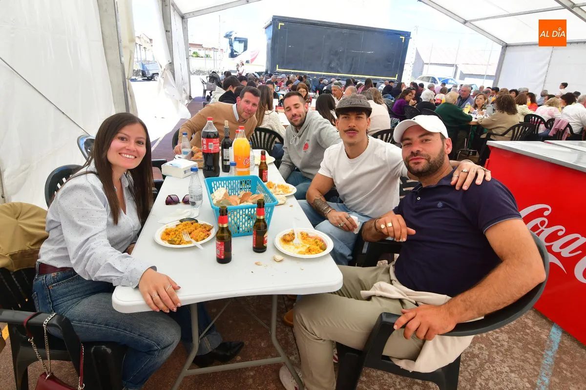 Paella popular por San Isidro en Carpio de Azaba