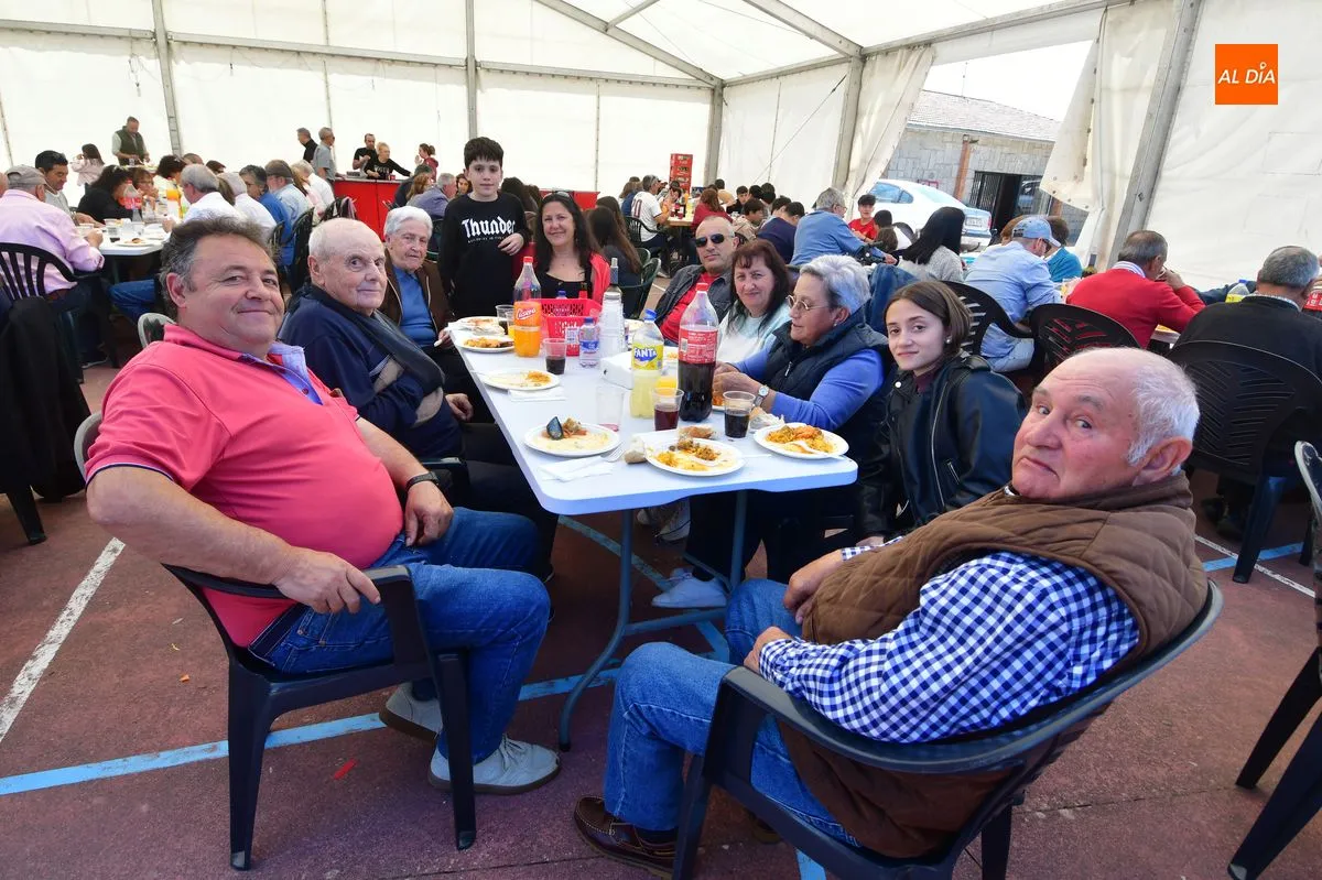 Paella popular por San Isidro en Carpio de Azaba