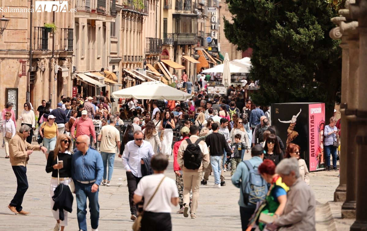 Los extranjeros salvan a Salamanca del declive demográfico