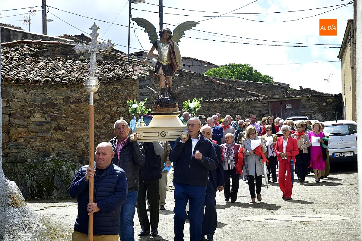 Actos religiosos en San Miguel Arcángel en La Atalaya