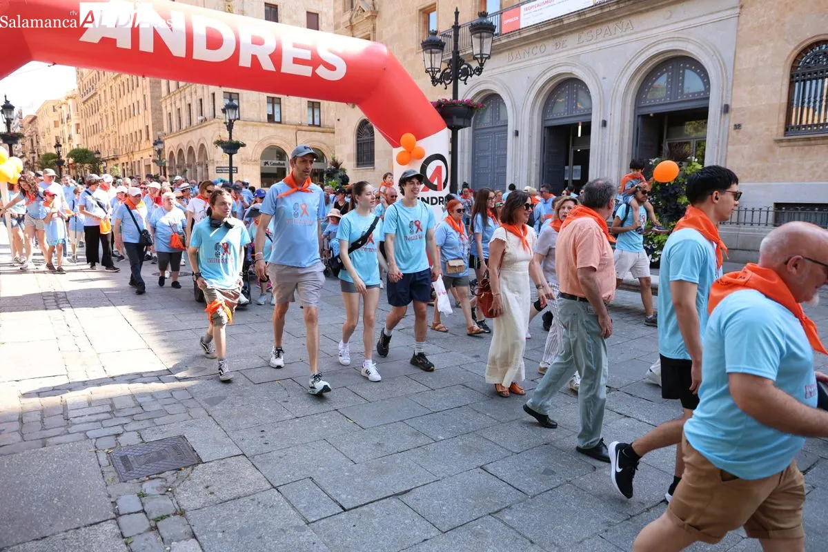 Marcha en Salamanca por la Esclerosis Múltiple | FOTOS: David Sañudo