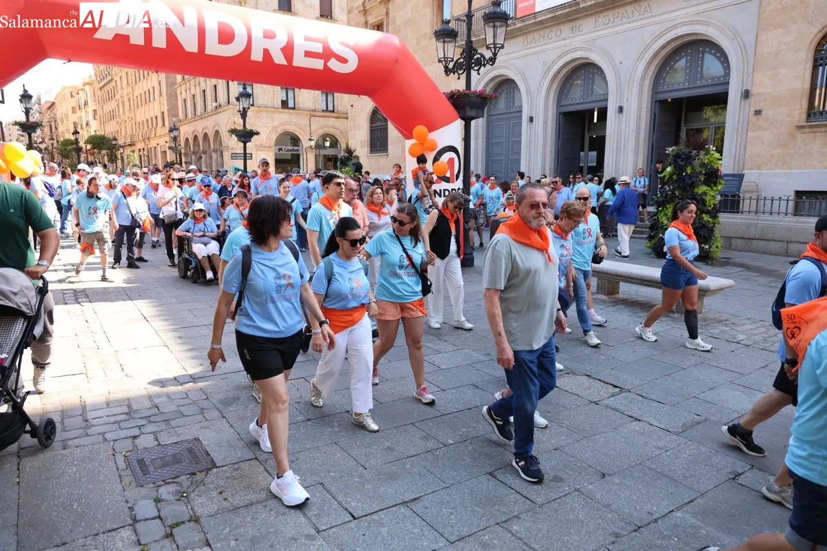 Marcha en Salamanca por la Esclerosis Múltiple | FOTOS: David Sañudo