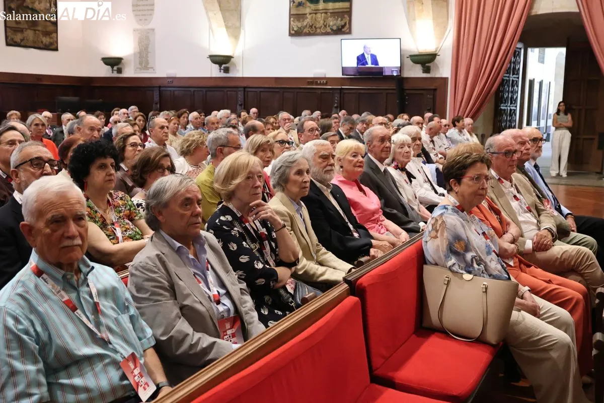 FOTOS | Alumni USAL: emotivo reencuentro de antiguos alumnos