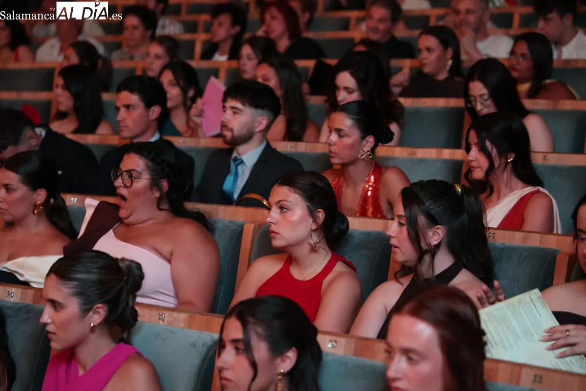 Los nuevos maestros de Infantil y Primaria de la USAL cierran su etapa universitaria | FOTOS: David Sañudo
