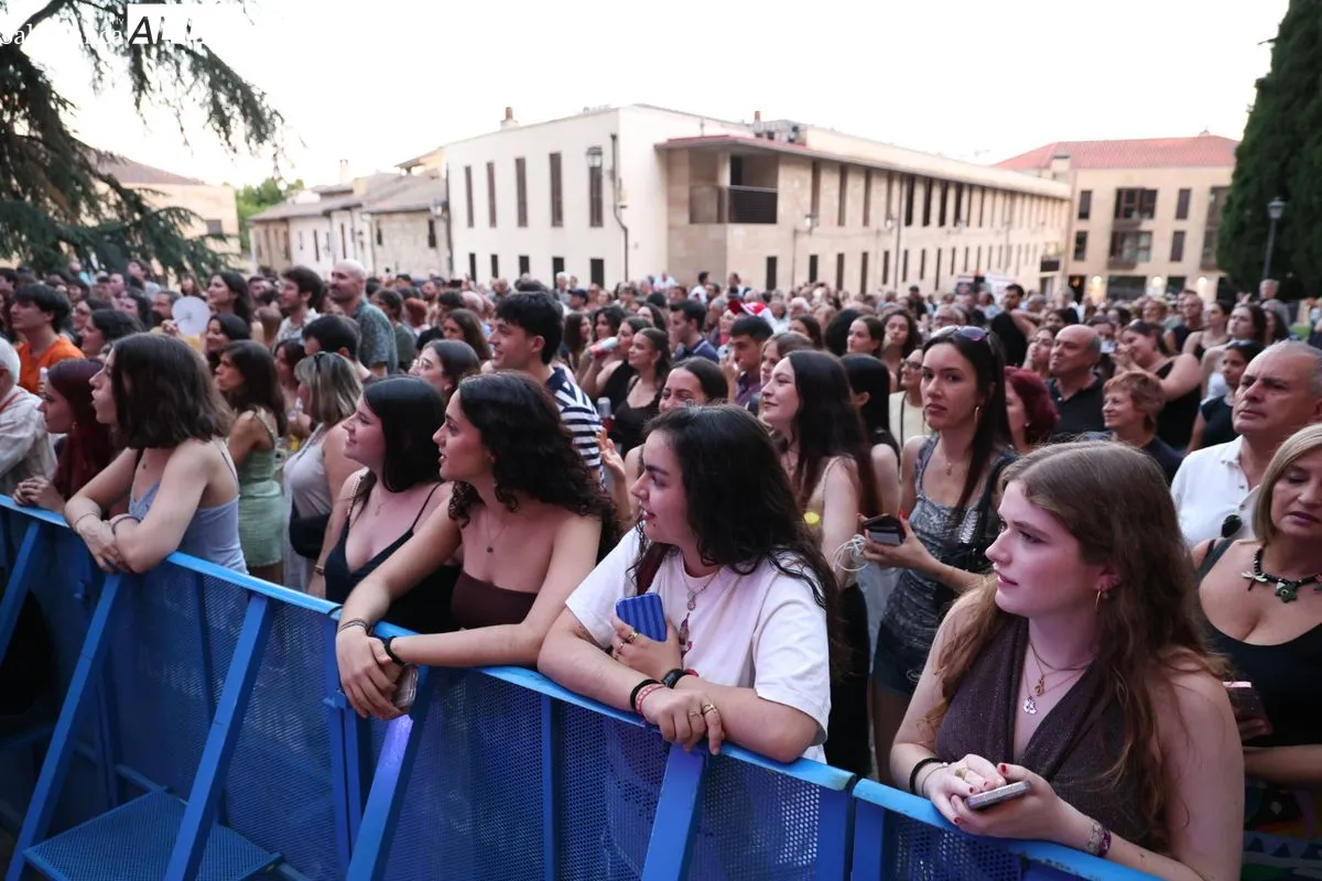 Gara Durán conquista al público del Patio Chico en el FÀCYL | FOTOS: David Sañudo