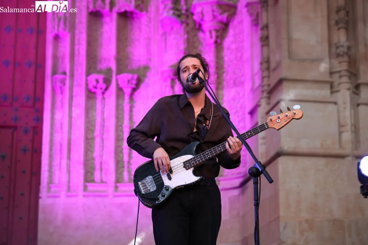 Gara Durán conquista al público del Patio Chico en el FÀCYL | FOTOS: David Sañudo