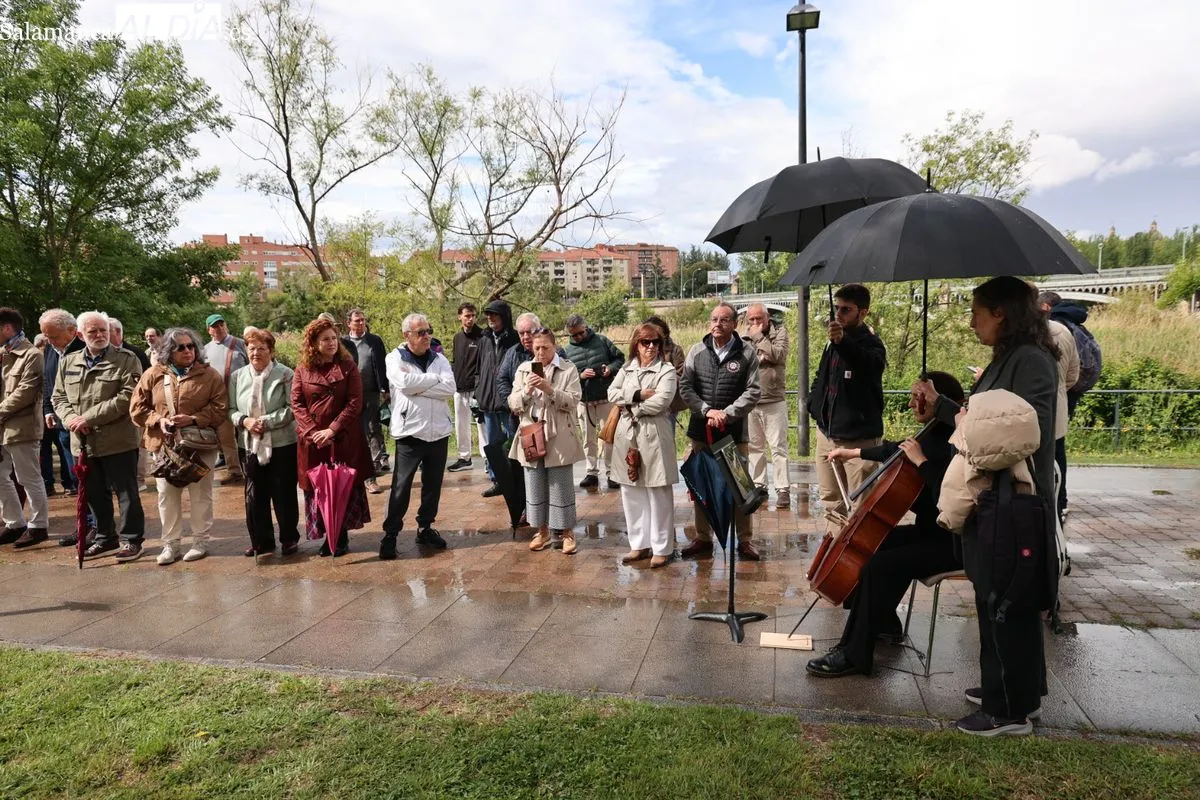Salamanca rinde homenaje a las víctimas del Holocausto | FOTOS: David Sañudo