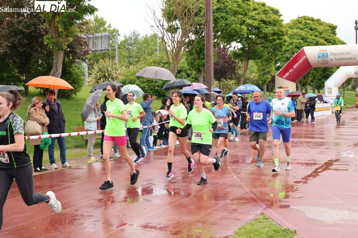 El colegio Misioneras de la Providencia celebra su X carrera popular | FOTOS: David Sañudo
