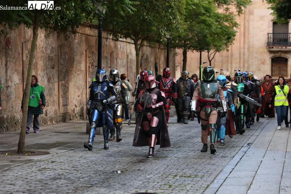 La magia de Star Wars inunda Salamanca por una causa solidaria | FOTOS: David Sañudo 