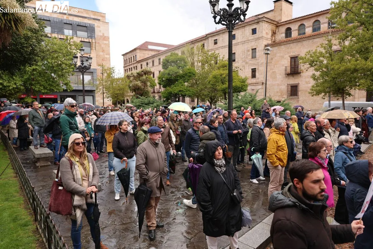 Protesta por las conexiones ferroviarias en Salamanca | FOTOS: David Sañudo 