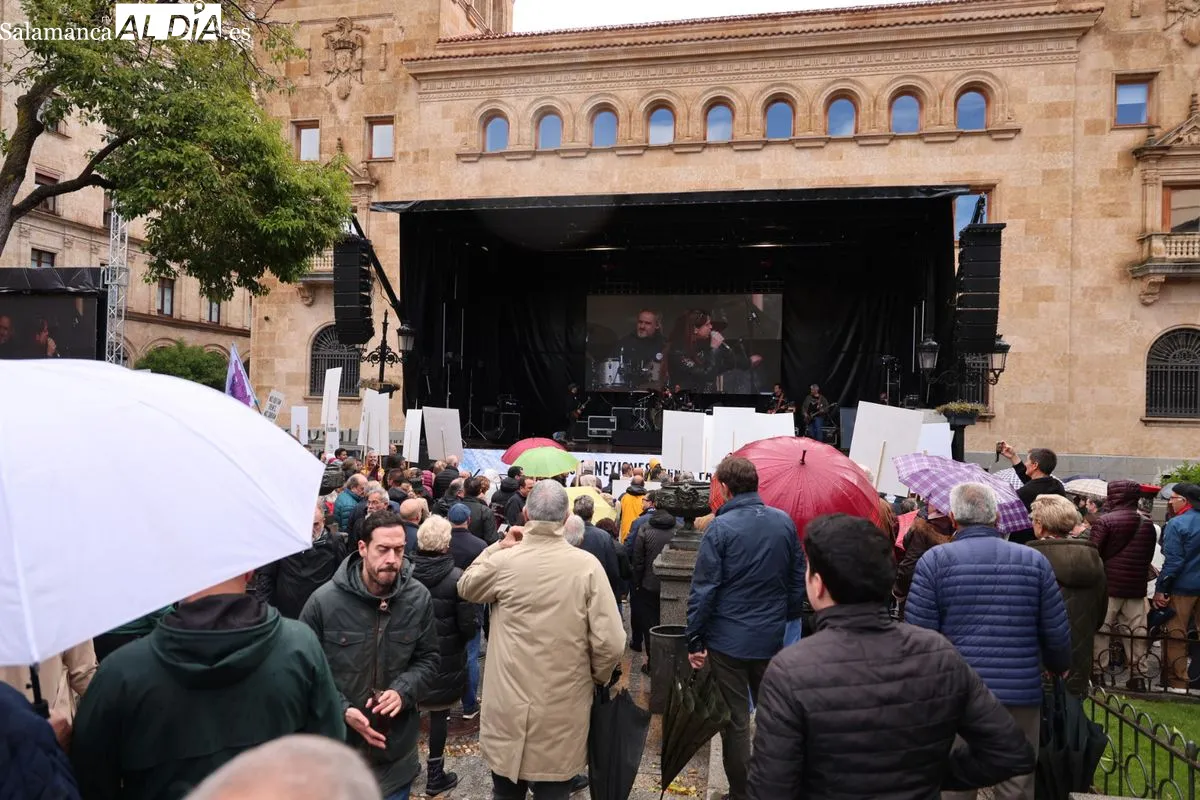 Protesta por las conexiones ferroviarias en Salamanca | FOTOS: David Sañudo 