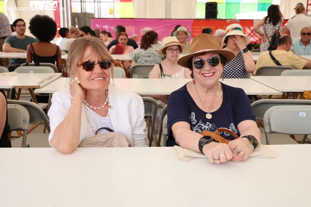FEVESA celebra el Día del Vecino con una paella popular en Salamanca | FOTOS: David Sañudo