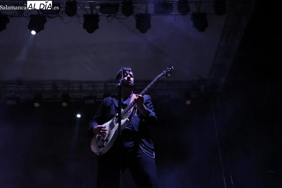 Walls conquista y pone a cantar a la Plaza Mayor de Salamanca | FOTOS: David Sañudo