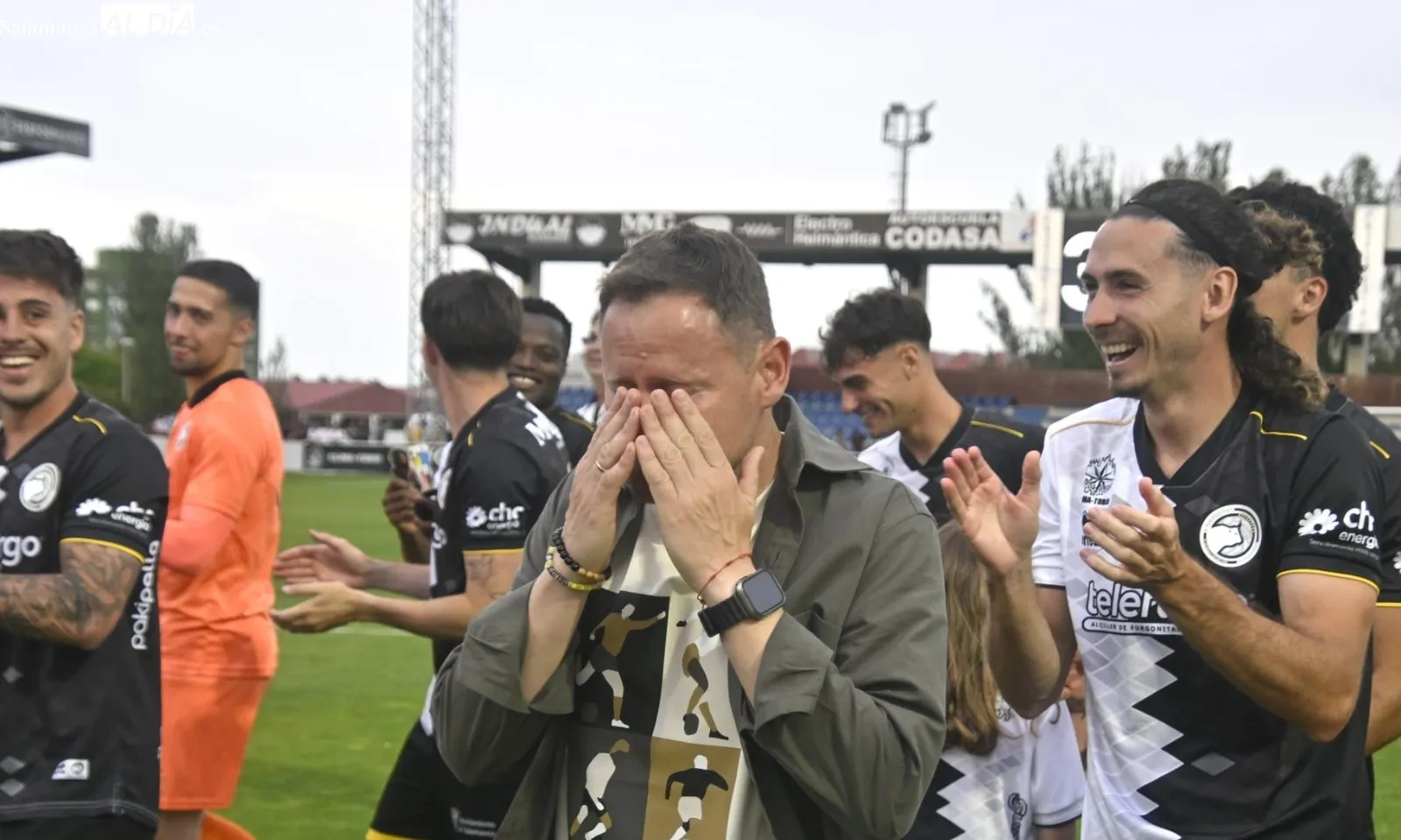 Mario Simón deja de ser el entrenador de Unionistas