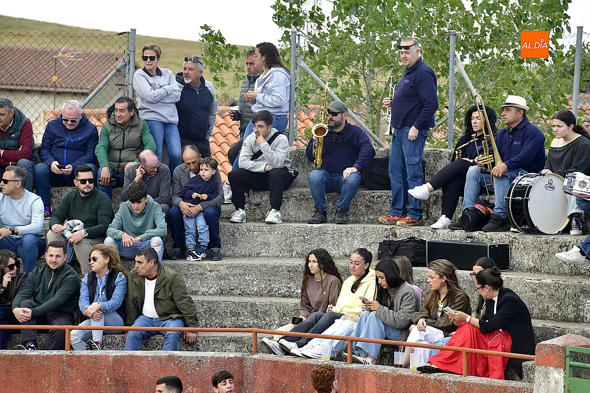 Capea vaquillas en El Bodón