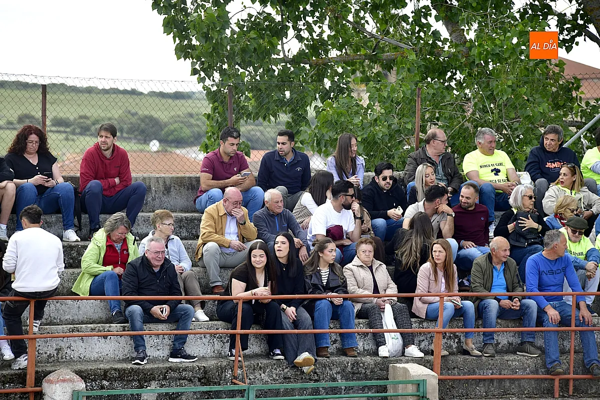 Capea vaquillas en El Bodón