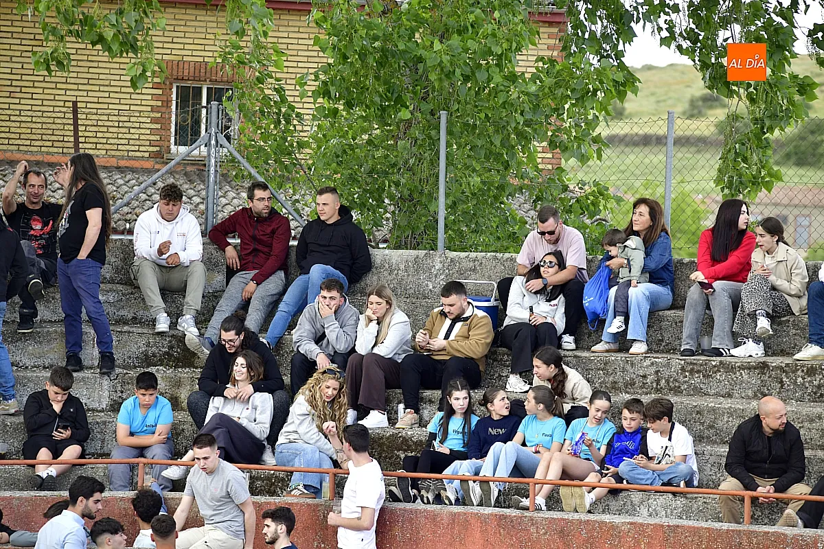 Capea vaquillas en El Bodón