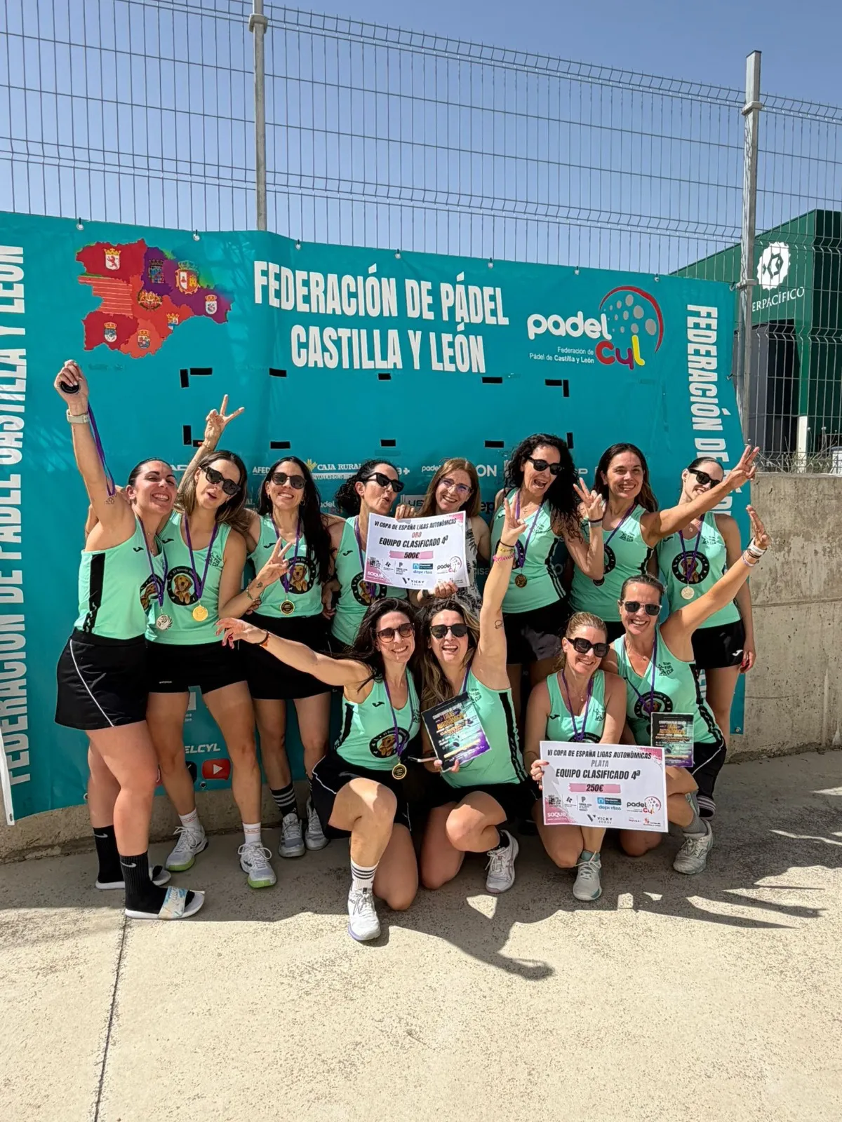 Foto 2 - El Club Olimpo de Salamanca triunfa en la Liga Padelcyl y se clasifica para el Campeonato de Espa&ntilde;a