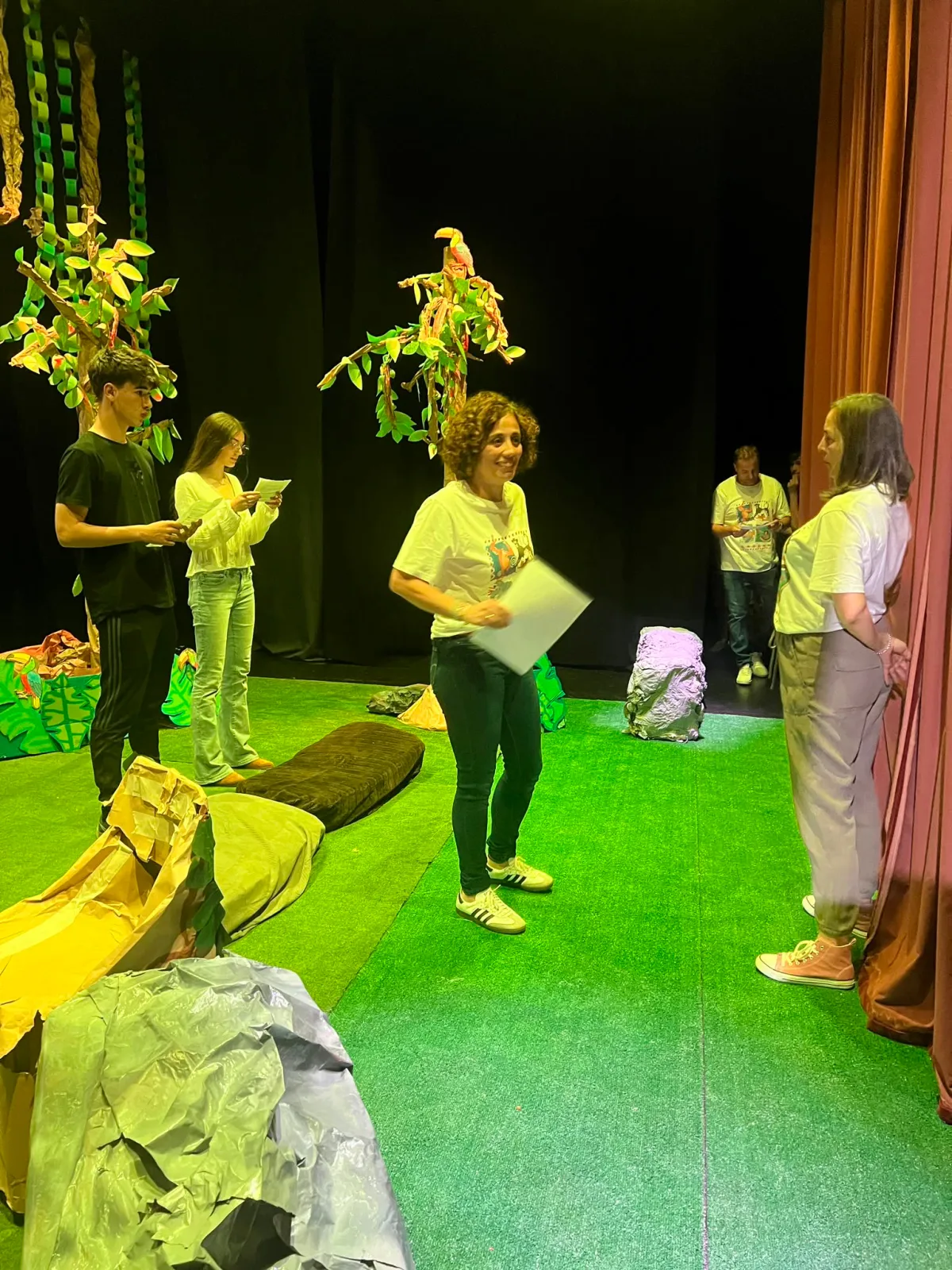 Foto 9 - Emoci&oacute;n y aplausos en el Calder&oacute;n con &lsquo;El Libro de la Selva&rsquo; del Colegio La Encarnaci&oacute;n