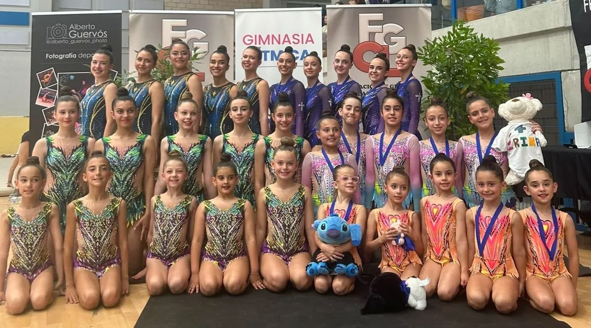Foto 2 - Festival de podios del Club R&iacute;tmica Salamanca en la Liga Auton&oacute;mica de Promesas, Base y Promoci&oacute;n