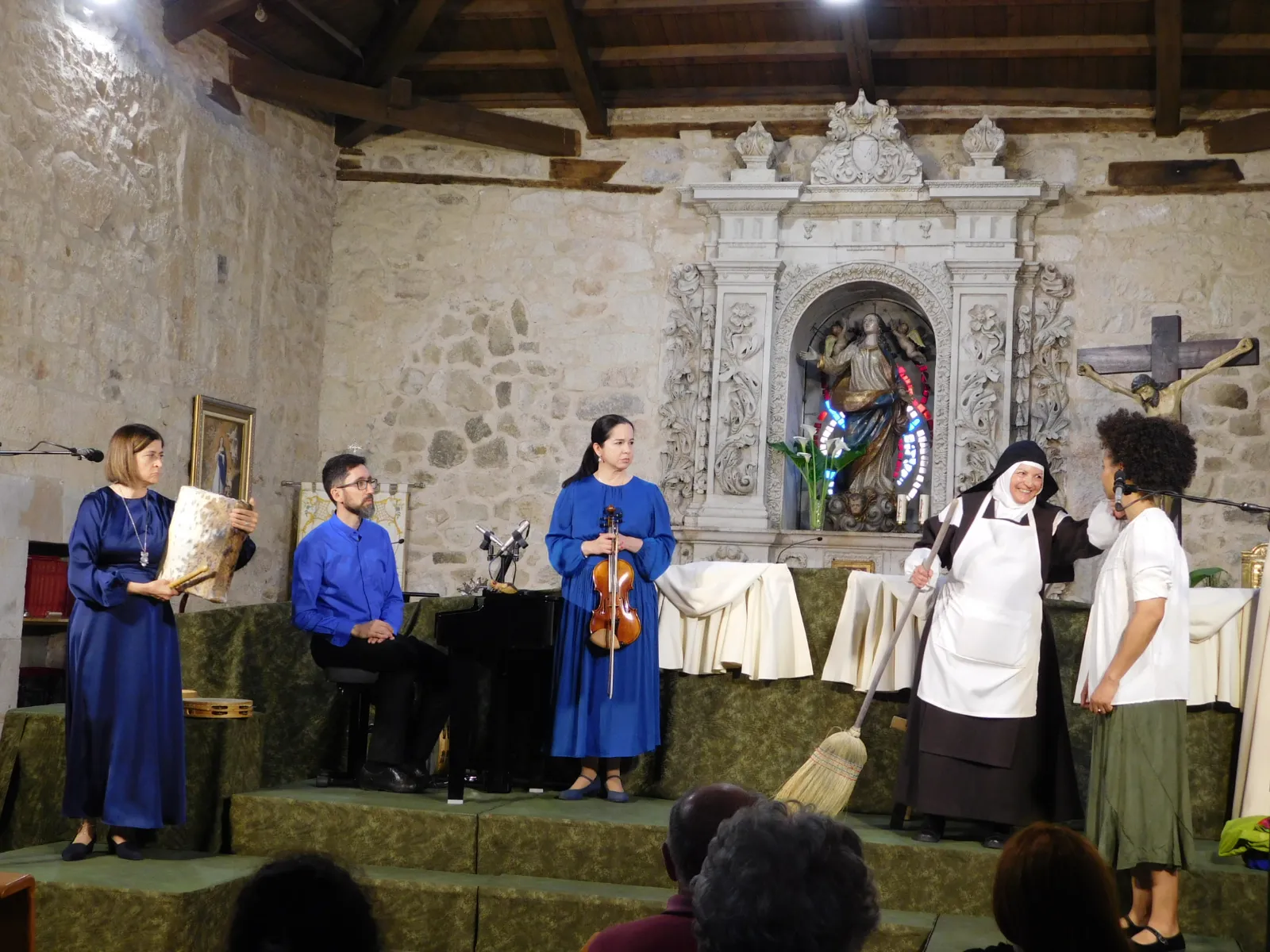 Foto 4 - Boada acoge la vig&eacute;sima funci&oacute;n de la obra teatral sobre San Juan de la Cruz