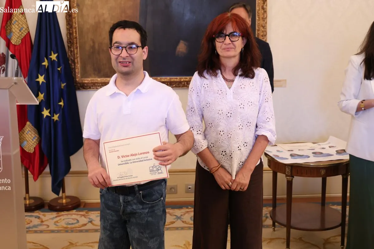 Día de emociones en el Ayuntamiento con la clausura de 'Univerusal: la universidad inclusiva'. Foto de David Sañudo