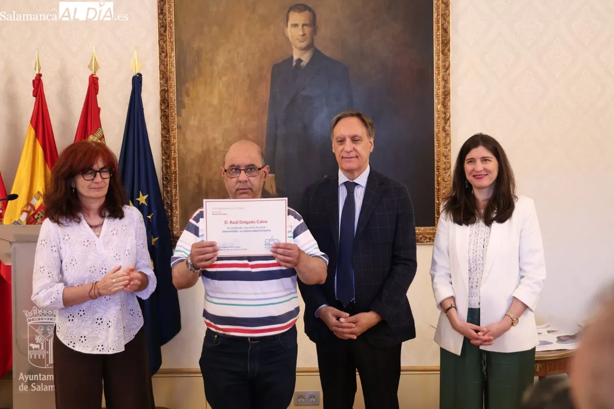 Día de emociones en el Ayuntamiento con la clausura de 'Univerusal: la universidad inclusiva'. Foto de David Sañudo