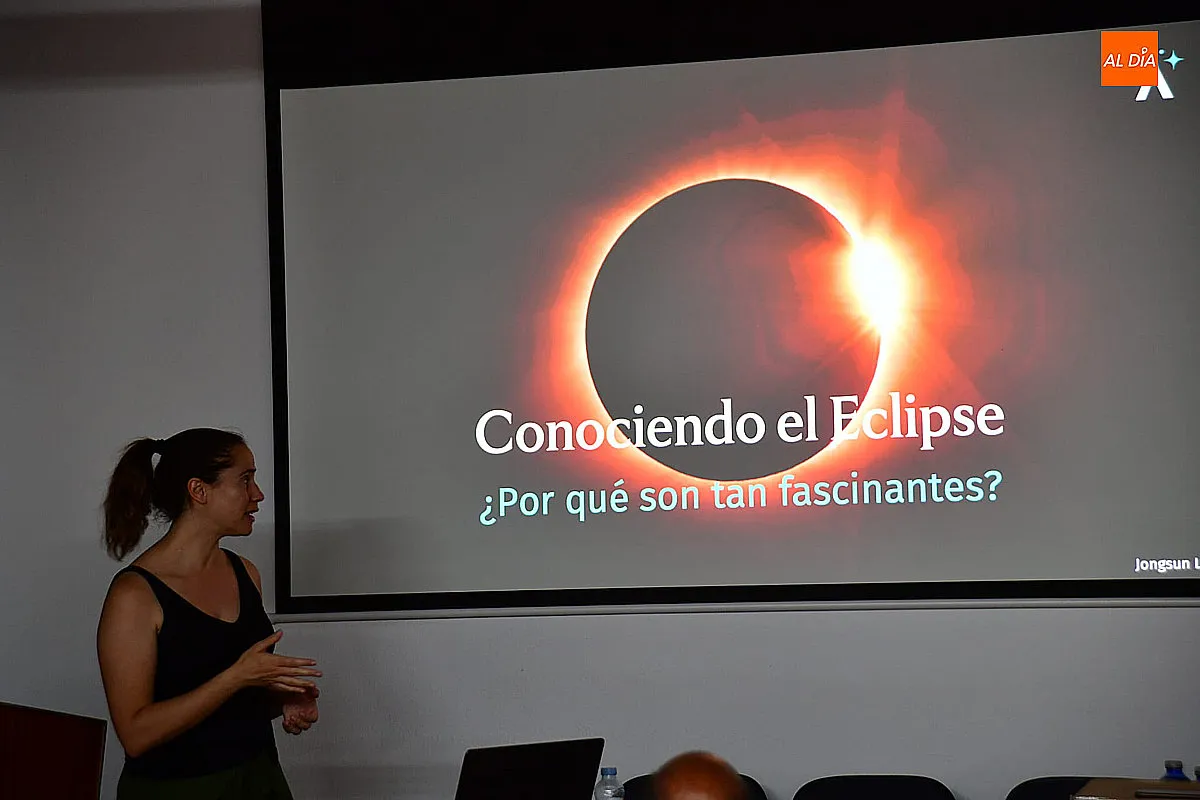 Charla sobre el eclipse solar en la Casa de la Cultura 
