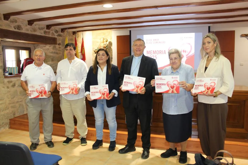 Foto 2 - C&aacute;ritas Diocesana Ciudad Rodrigo reafirma su compromiso con las personas vulnerables en la presentaci&oacute;n de su Memoria 2025
