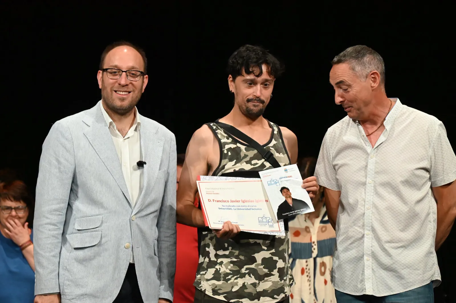 Clausura de UniverUSAL  en el Teatro Nuevo Fernando Arrabal 