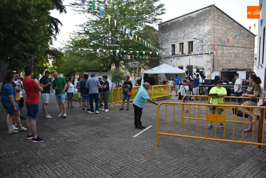 Foto 2 - Cuatro d&iacute;as de m&uacute;sica, juegos y paella popular en las fiestas del Barrio de San Andr&eacute;s