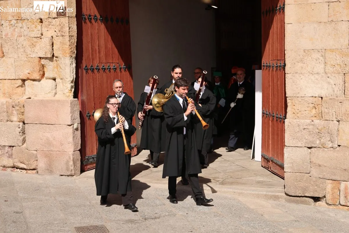 Cortejo y ceremonia de Francisco de Vitoria como Honoris Causa a título póstumo de la Universidad de Salamanca | FOTOS: David Sañudo 