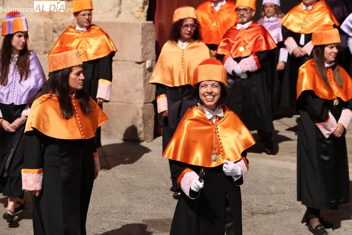 Cortejo y ceremonia de Francisco de Vitoria como Honoris Causa a título póstumo de la Universidad de Salamanca | FOTOS: David Sañudo 