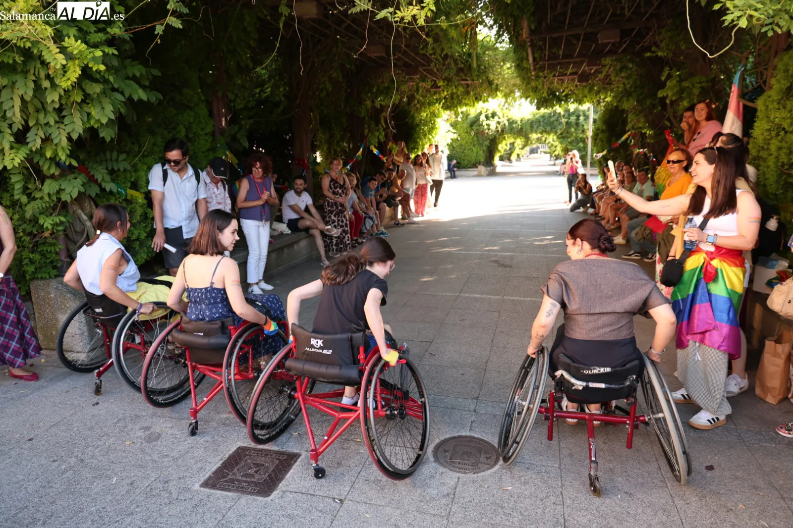 Carrera del 'Orgullo diverso' en Salamanca. Fotos: David Sañudo
