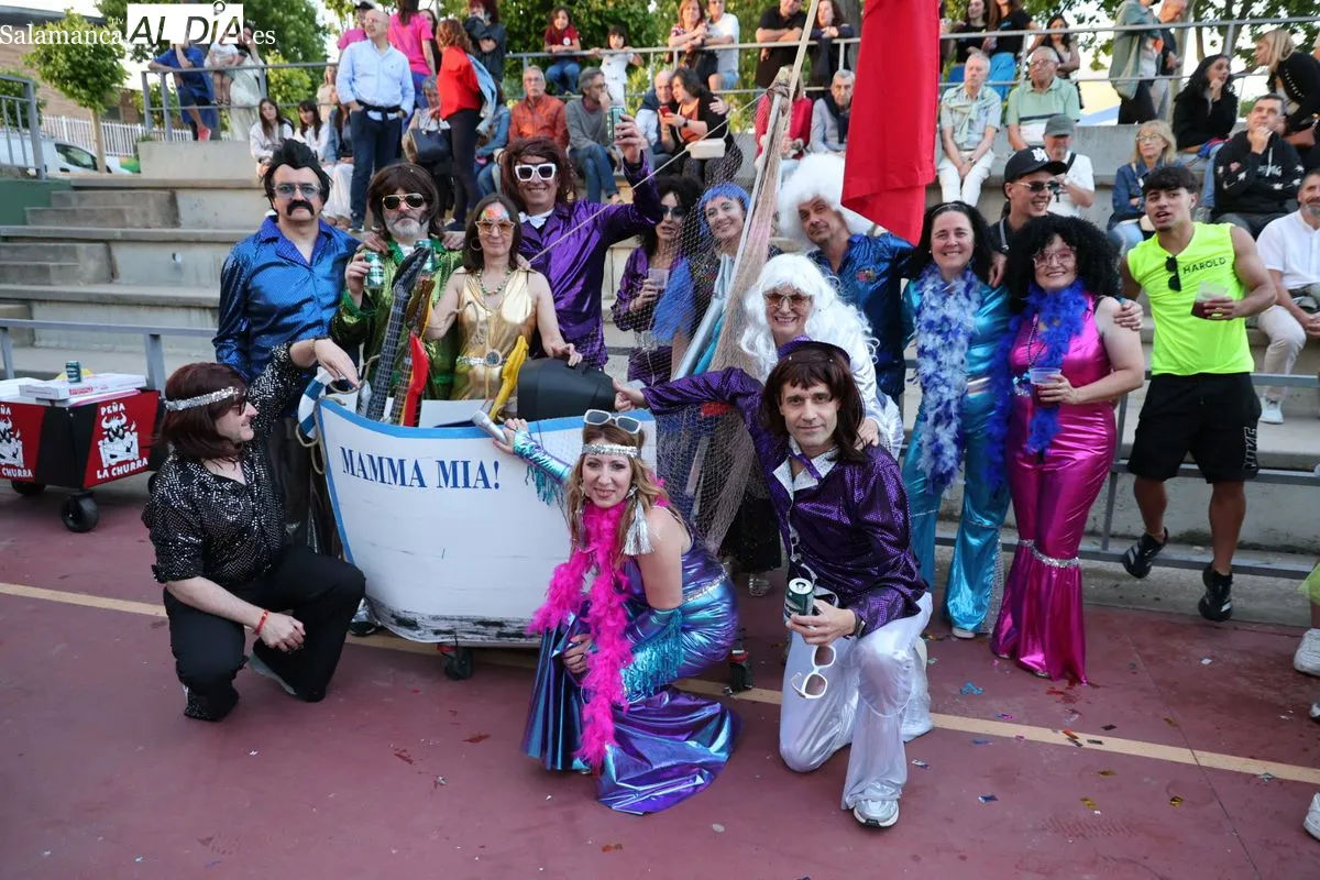 Gran ambiente en el pregón de las fiestas del Señor de Cabrerizos. Fotos: David Sañudo