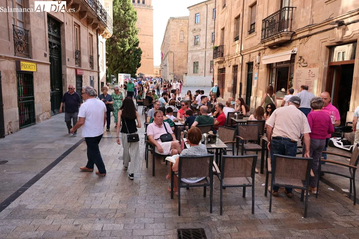Ambiente en Salamanca esta tarde de domingo. Fotos: David Sañudo